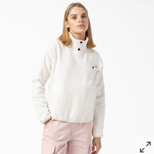 Dickies Women’s Pullover Fleece - NWT Ecru/Off white - S